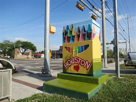 Mini Murals Spring Up on Houston’s Traffic Light Boxes